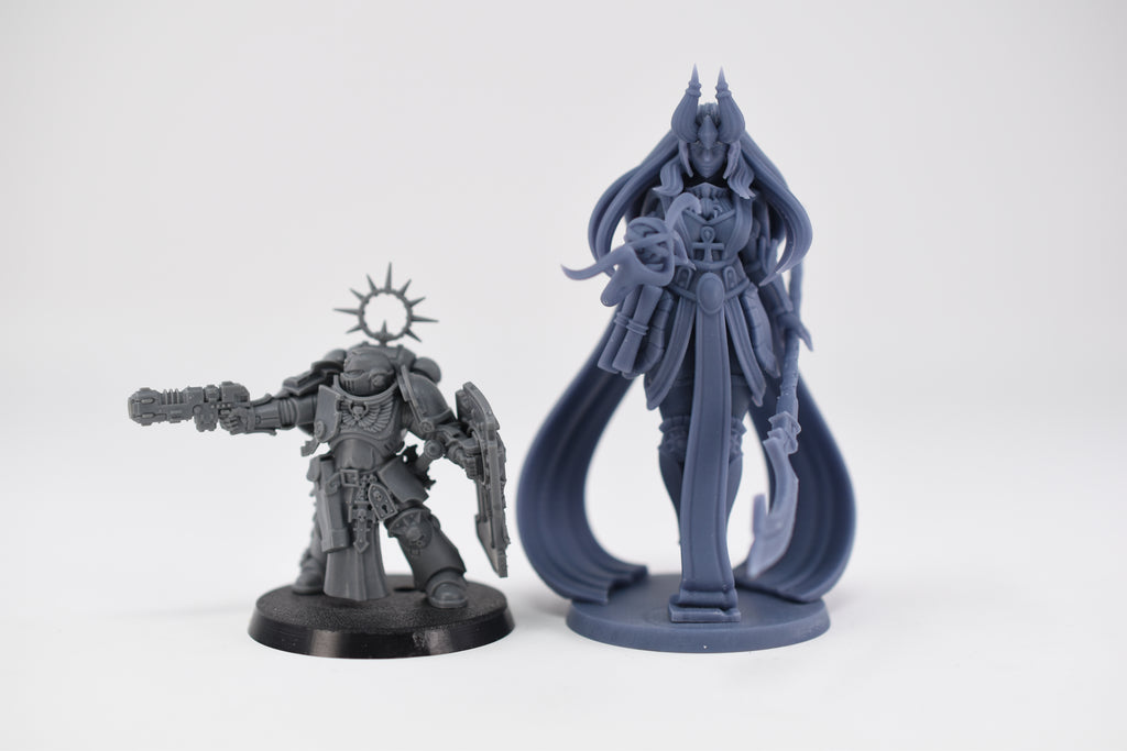 Matriarch Lady Magna 3. 3D printed mini.