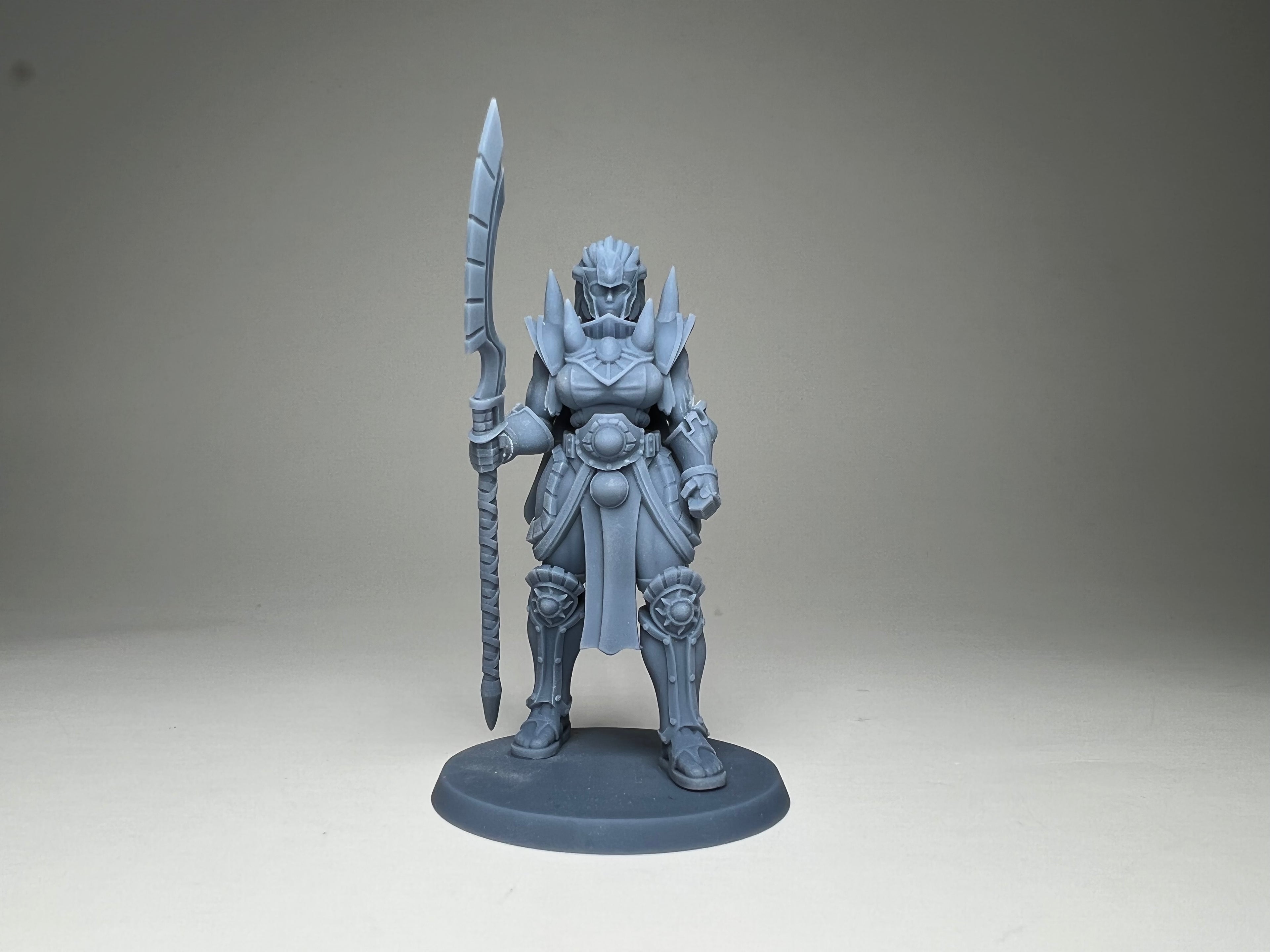 Matriarch Lady Magna. 3D printed mini.