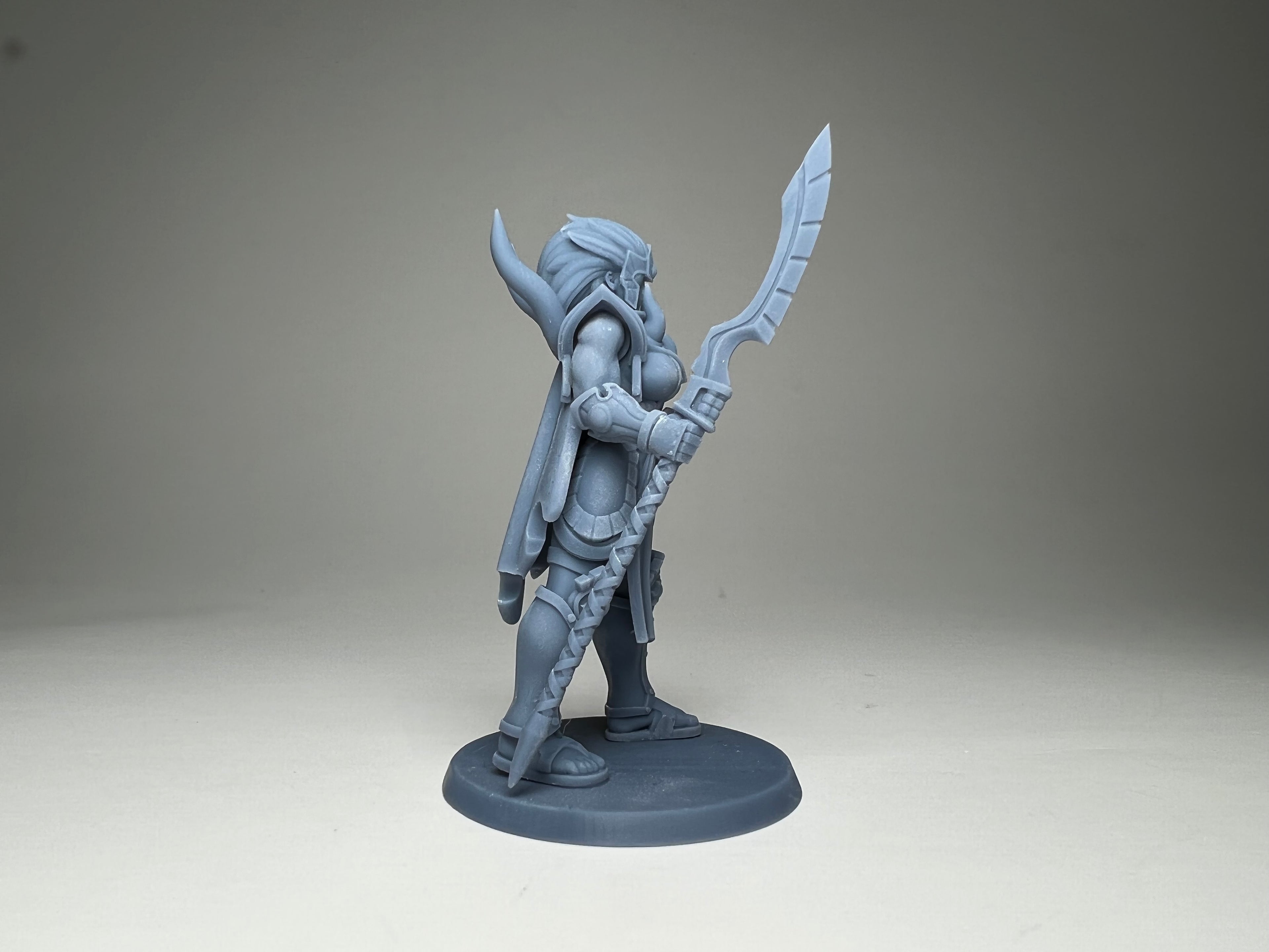 Matriarch Lady Magna. 3D printed mini.