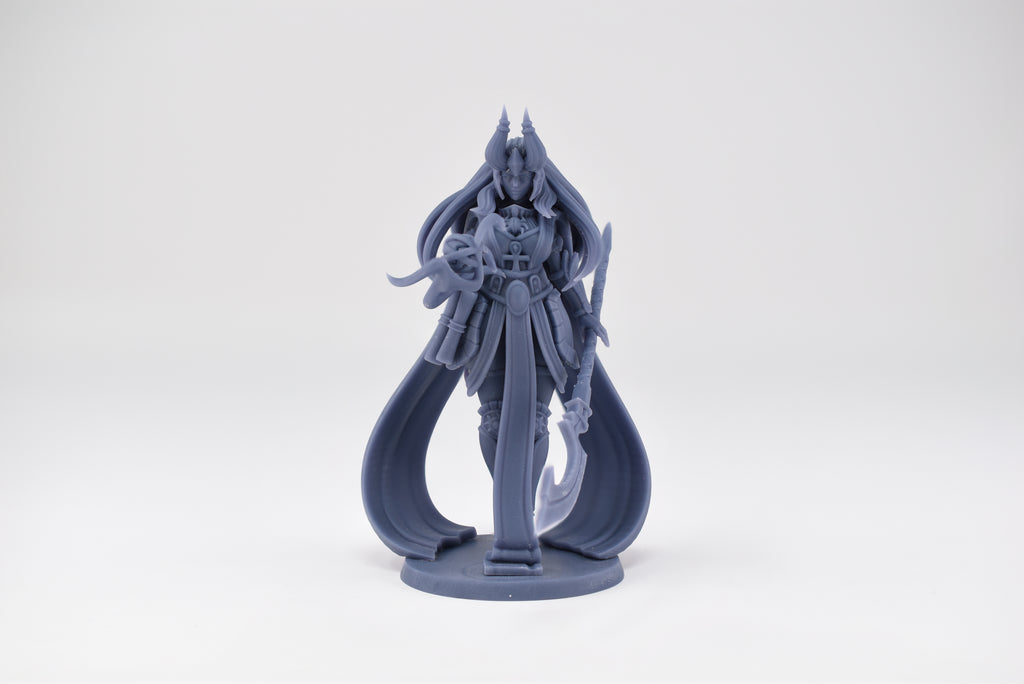 Matriarch Lady Magna 3. 3D printed mini.